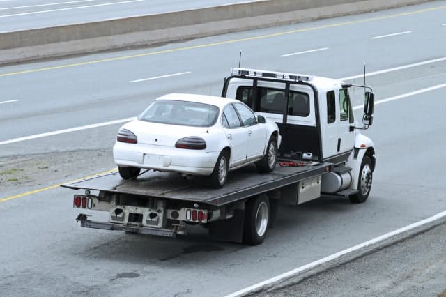 Incidente con auto non assicurata o pirata della strada: quando interviene il Fondo di Garanzia per le Vittime della Strada